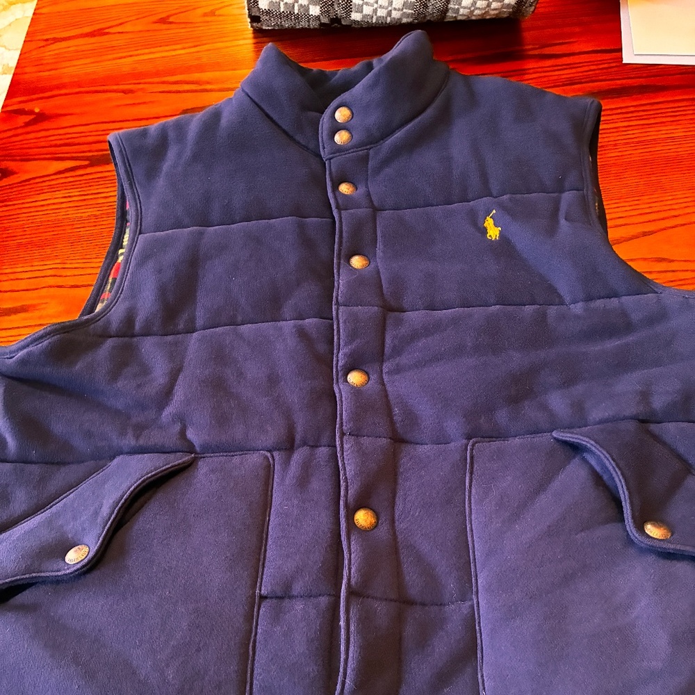 Polo Vest